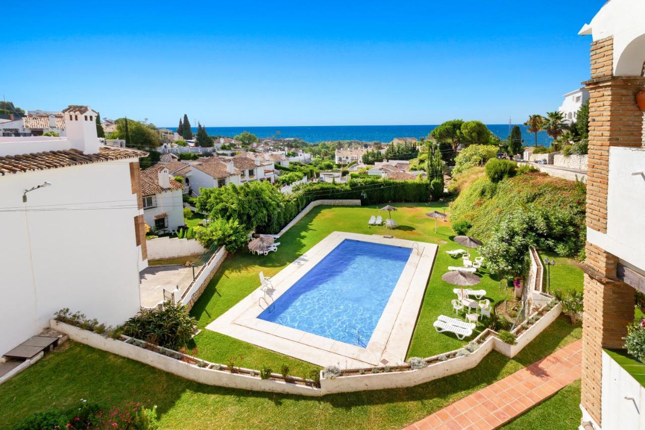 Sea View Apartment In Benalmadena La Capellania Exterior photo